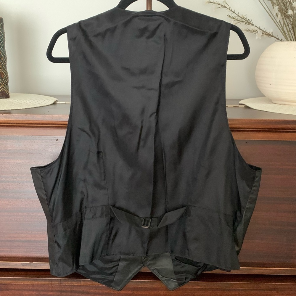 Vintage Peerless Garments Black Leather Vest, Size XL - Picture 7 of 10
